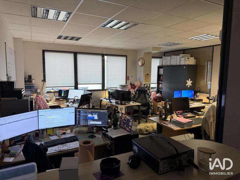 Local commercial - 534 m²