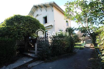 Maison - 120 m² - 6 pièces