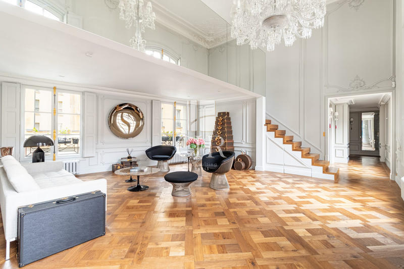 Appartement - 156 m² - 4 pièces