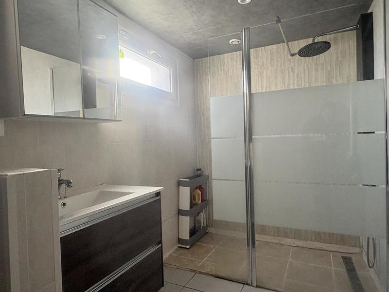 Maison - 97 m² - 5 pièces