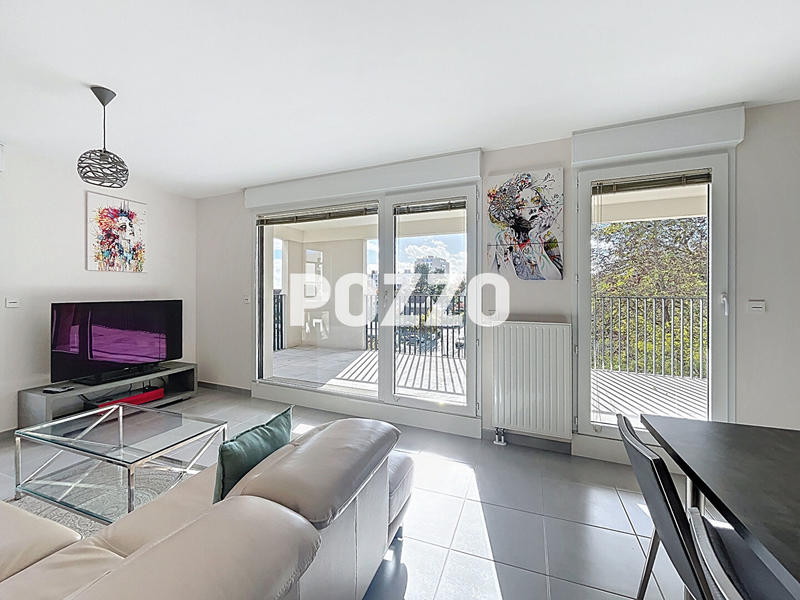 Appartement - 65 m² - 3 pièces