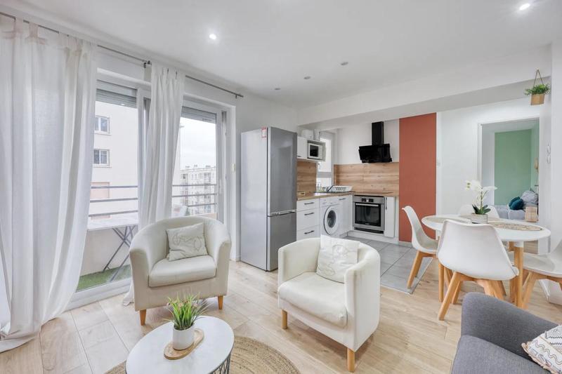 Appartement - 65 m² - 4 pièces