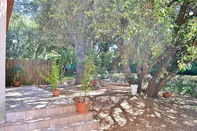 Villa - 166 m² - 6 pièces