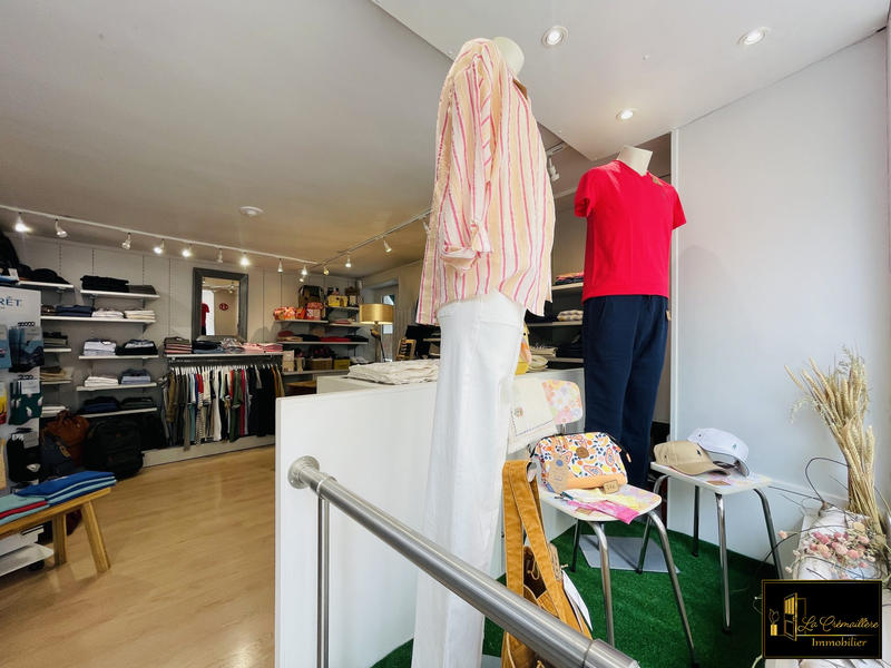 Fonds de commerce - Magasins - 59 m²