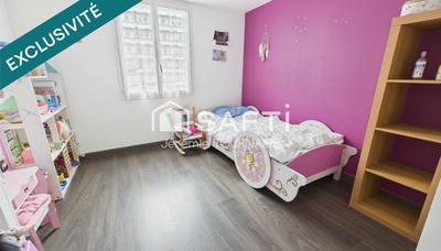 Maison - 99 m² - 4 pièces