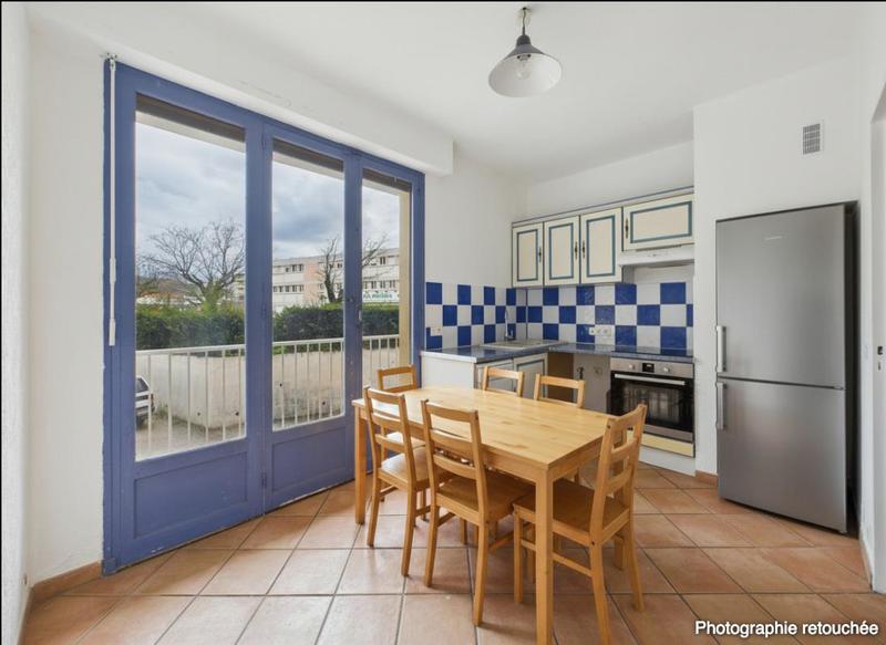 Appartement ancien - 83 m² - 4 pièces