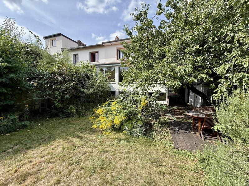 Maison - 165 m² - 6 pièces