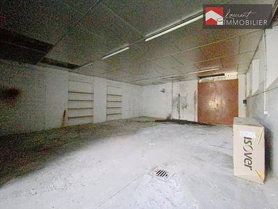 Local d'activité / Entrepôt - 184 m²