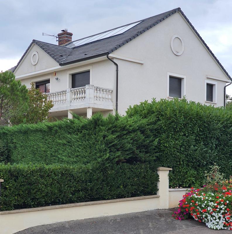 Maison - 258 m² - 6 pièces