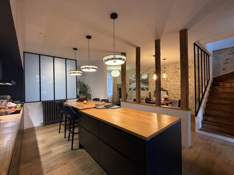 Maison - 117 m² - 7 pièces