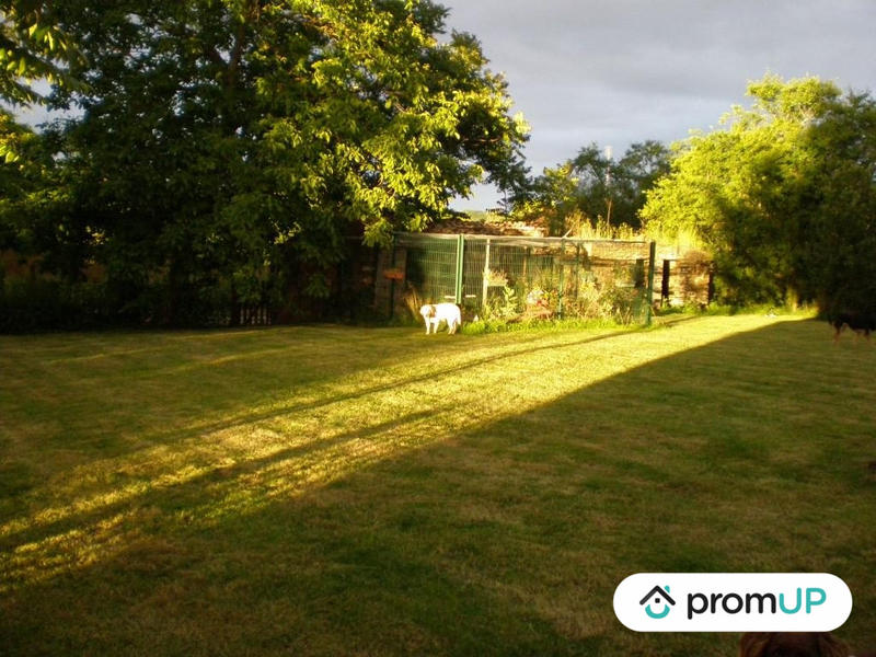 Maison - 260 m² - 10 pièces