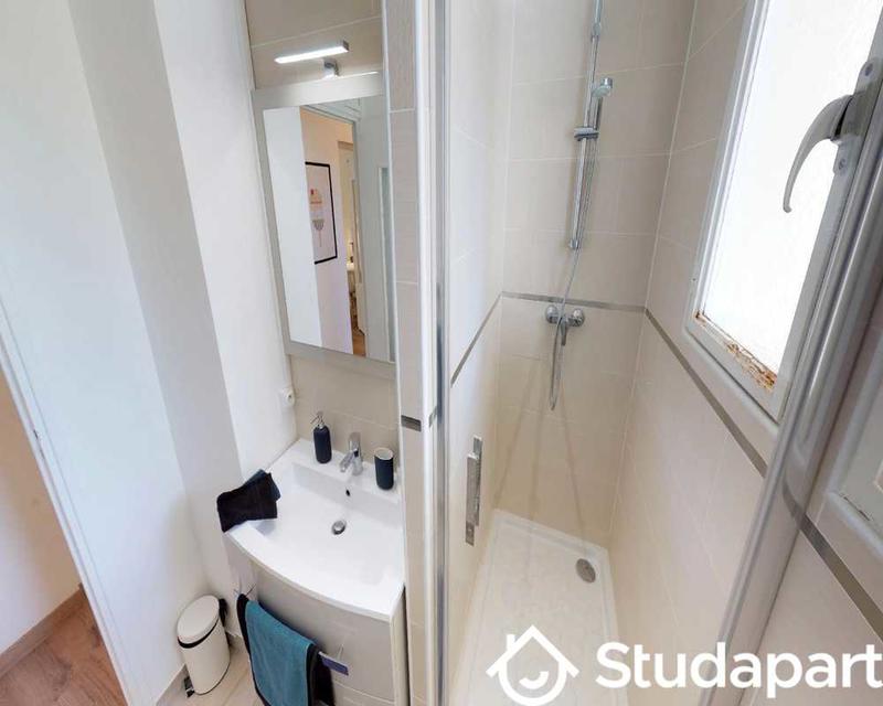 Chambre - 30 m² - 1 pièce