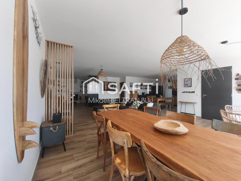 Villa - 162 m² - 5 pièces