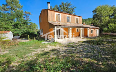 Villa - 157 m² - 6 pièces