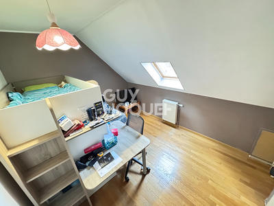 Maison - 95 m² - 5 pièces