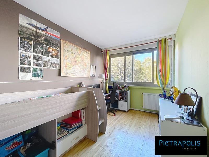 Appartement - 89 m² - 4 pièces