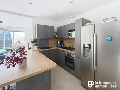 Maison - 85 m² - 5 pièces