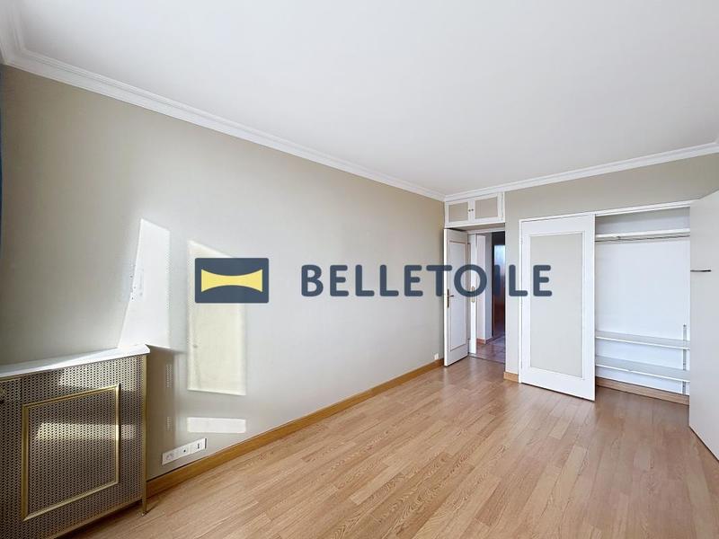 Appartement - 81 m² - 4 pièces