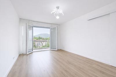 Appartement - 76 m² - 4 pièces