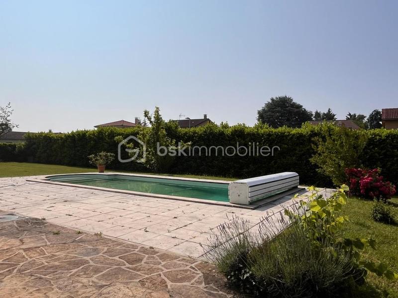 Maison d'architecte - 300 m² - 8 pièces