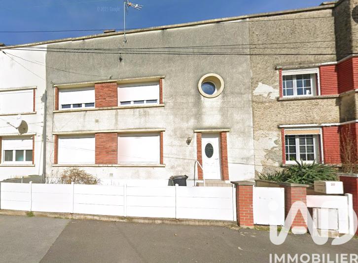 Maison - 105 m² - 4 pièces