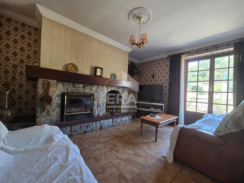 Maison - 175 m² - 7 pièces