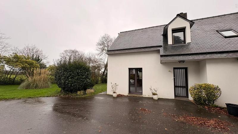 Maison - 127 m² - 6 pièces