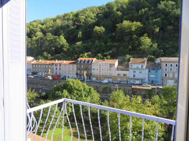 Maison - 98 m² - 5 pièces