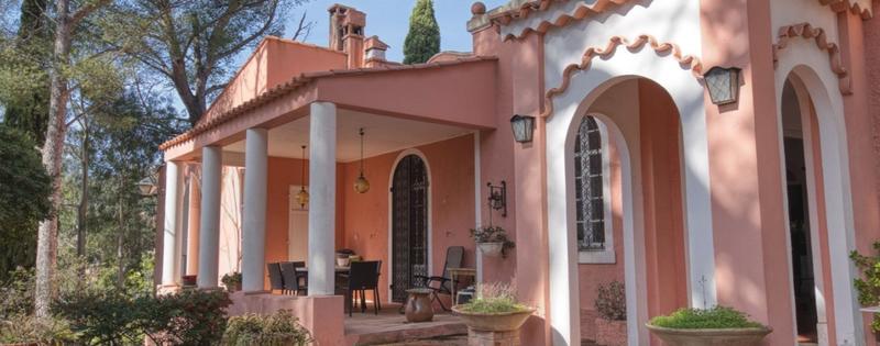 Villa - 322 m² - 12 pièces