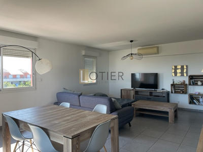 Appartement - 84 m² - 3 pièces