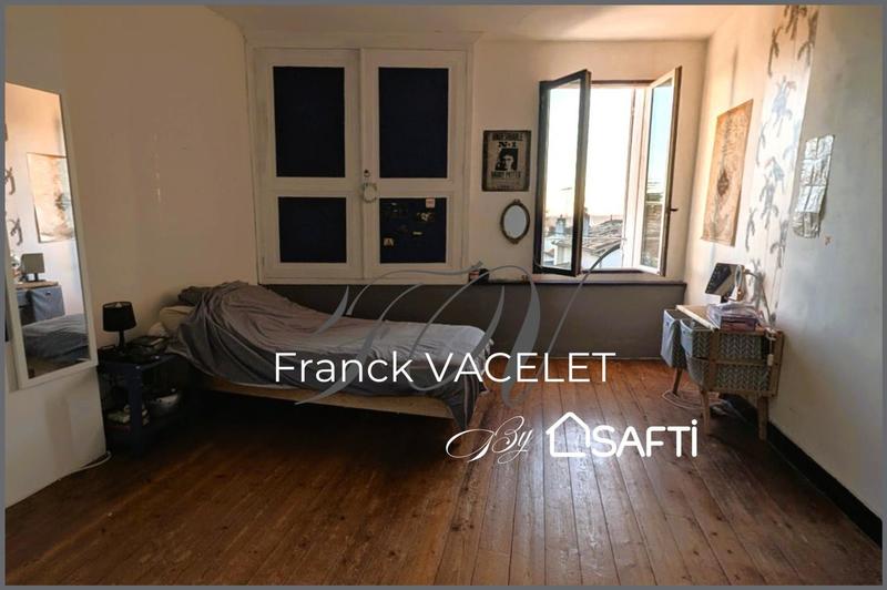 Maison - 162 m² - 7 pièces