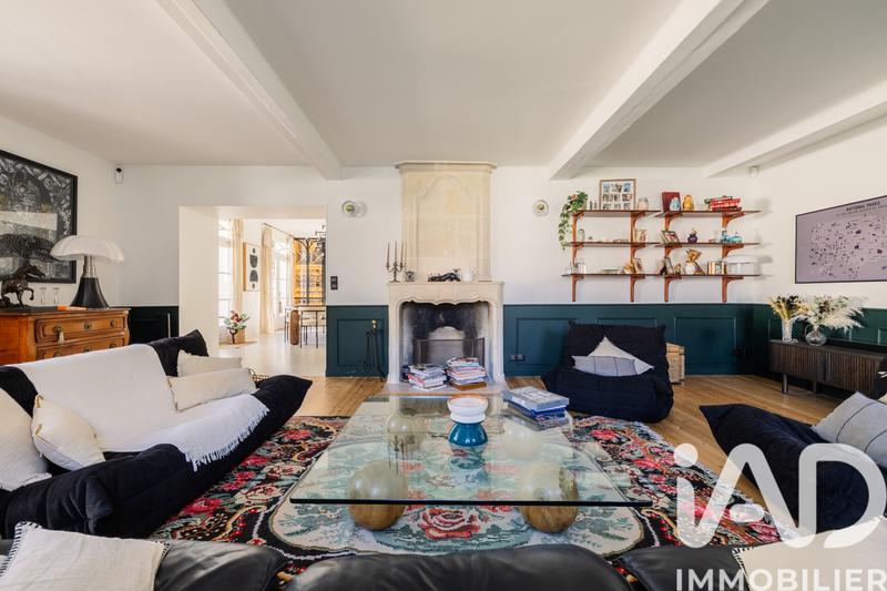 Maison - 300 m² - 10 pièces