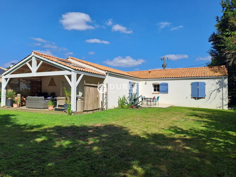 Maison contemporaine - 127 m² - 5 pièces