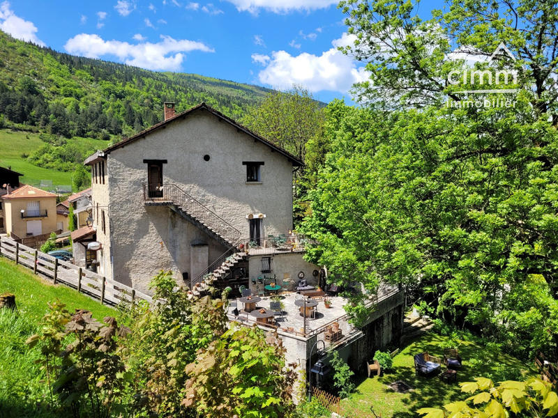 Local commercial - 354 m²