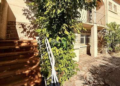 Maison - 191 m² - 6 pièces