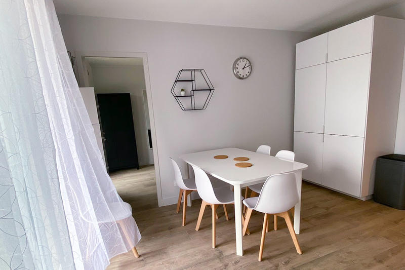 Appartement - 117 m² - 6 pièces