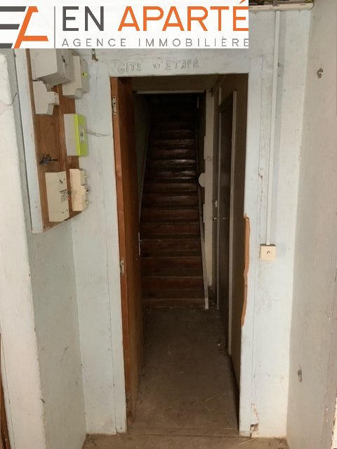 Maison - 288 m² - 6 pièces