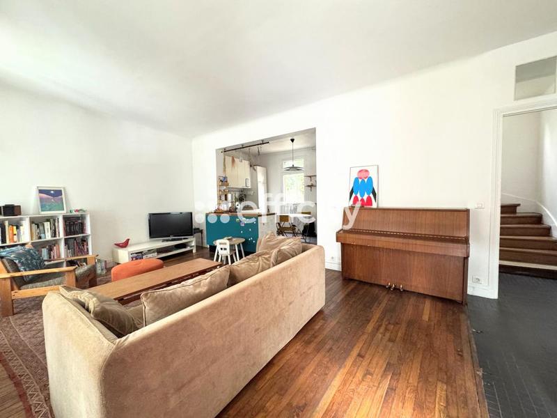 Maison - 100 m² - 5 pièces