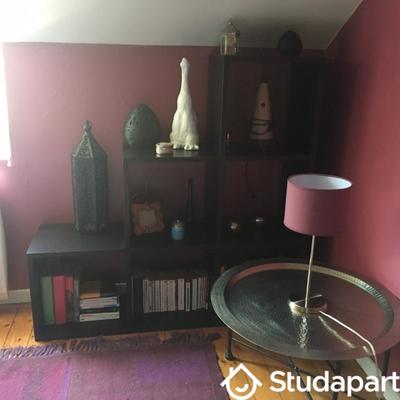 Chambre - 13 m² - 1 pièce