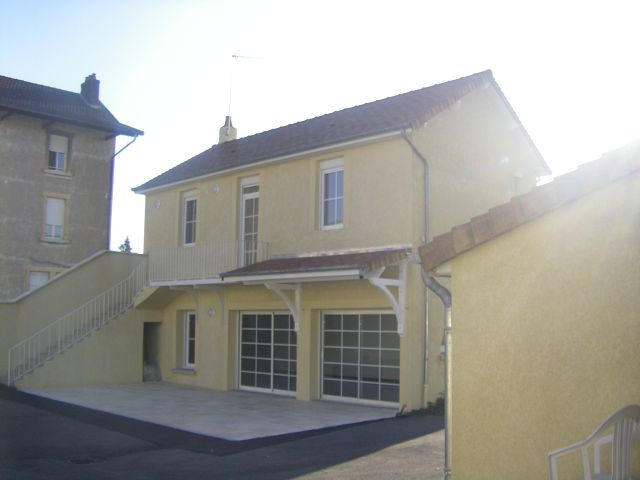 Maison - 83 m² - 4 pièces