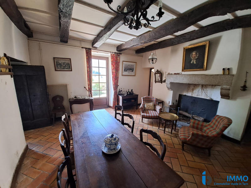 Maison - 195 m² - 6 pièces