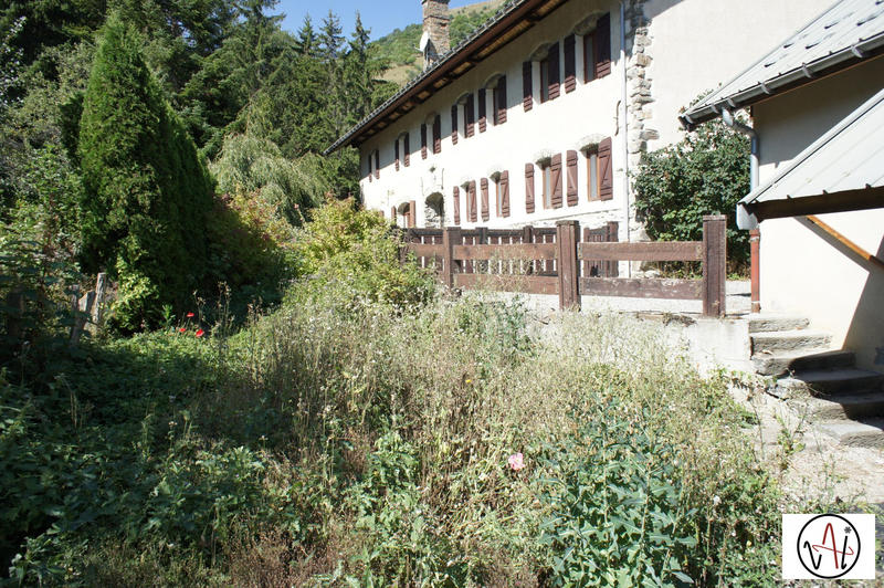 Maison ancienne - 292 m² - 7 pièces