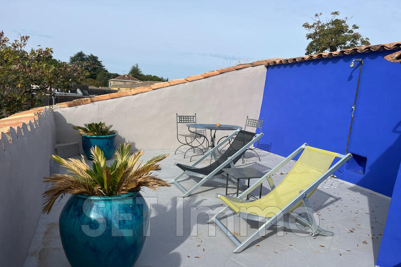 Maison - 222 m² - 7 pièces