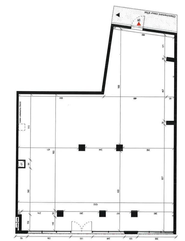 Local commercial - 152 m²