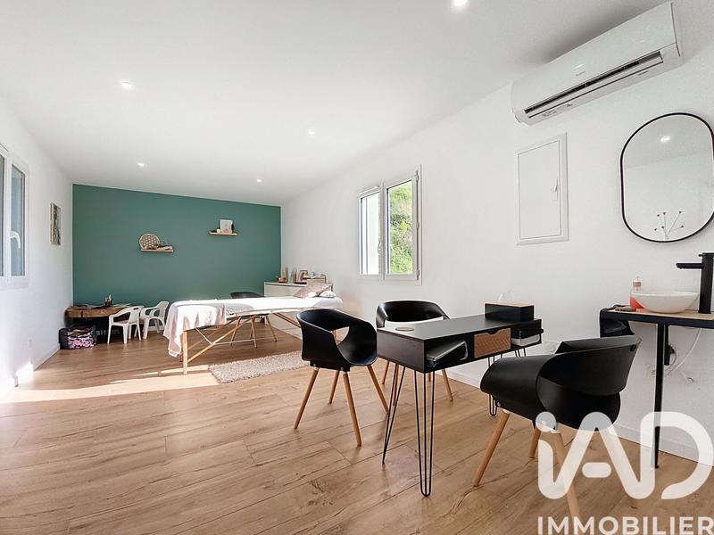 Château - 320 m² - 8 pièces