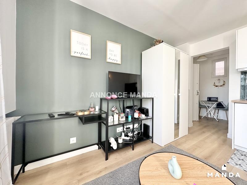 Studio - 17 m² - 1 pièce