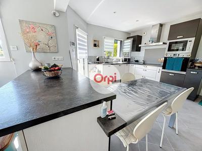 Maison - 125 m² - 6 pièces