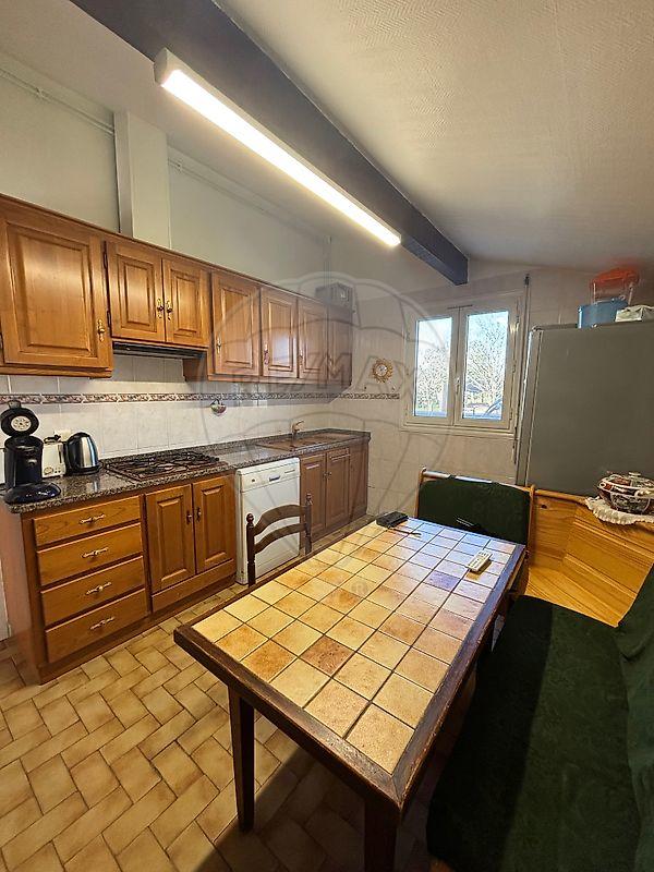 Maison - 142 m² - 6 pièces