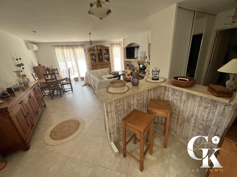 Villa - 365 m² - 15 pièces