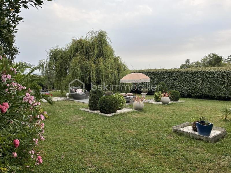 Maison d'architecte - 168 m² - 6 pièces